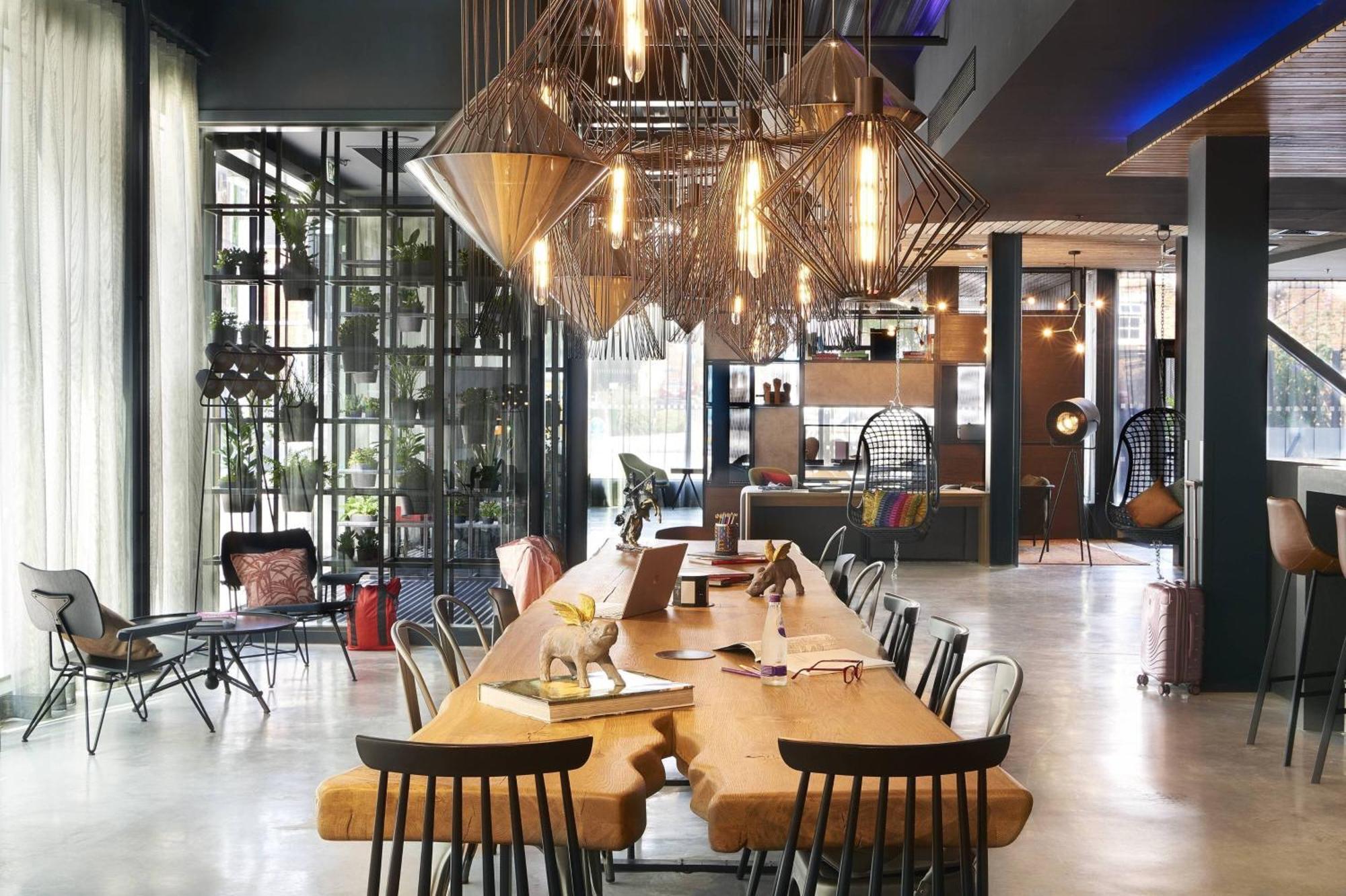 Готель Moxy Йорк Екстер'єр фото